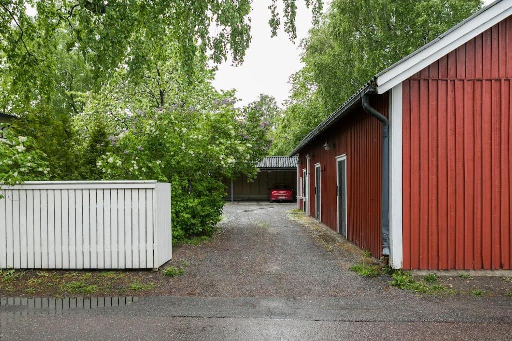 Apartamento Upea Remontoitu Huoneisto Naantalin Sydaemessae Exterior foto
